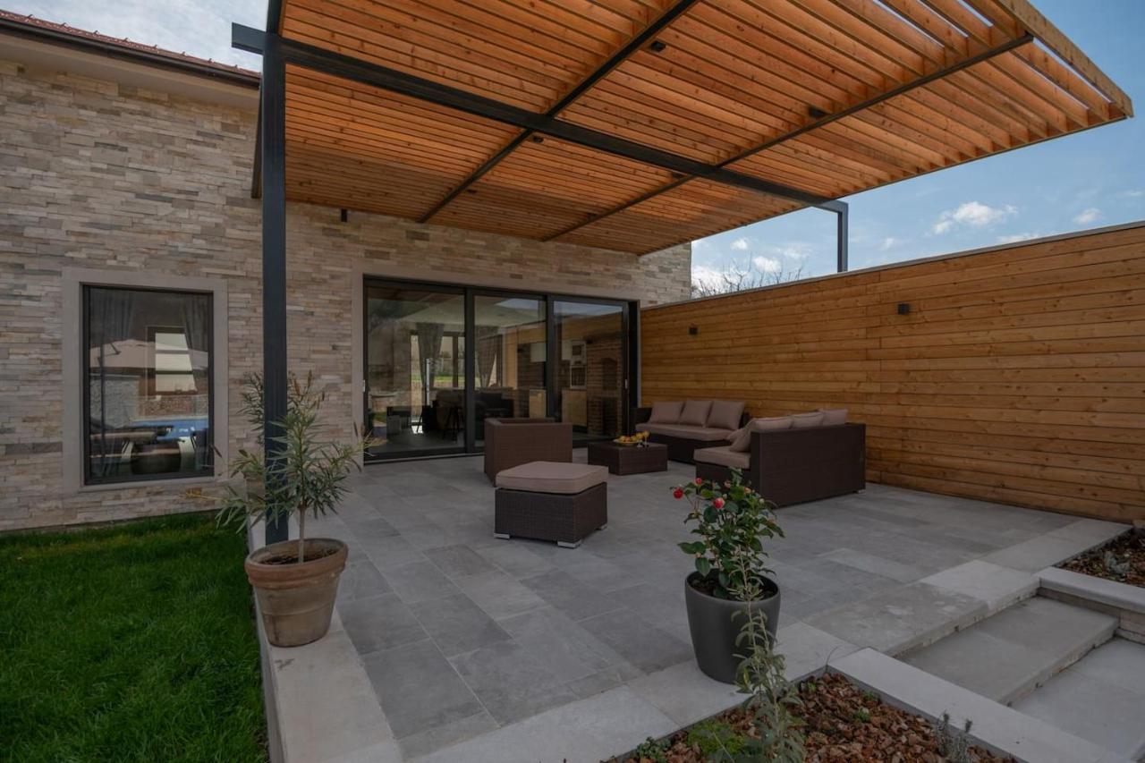 Kameni Dvori Villa Donji Proložac Dış mekan fotoğraf
